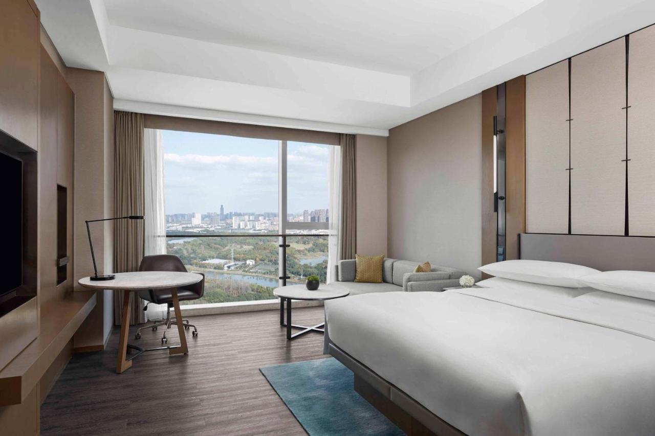 Jiaxing Marriott Hotel Exterior foto